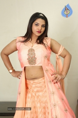 SK Attiya Photos - 16 of 21