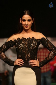 Sonal Chauhan New Gallery - 19 of 30