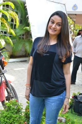 Sonia Agarwal New Pics - 9 of 17