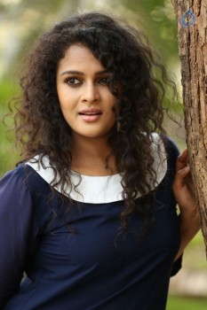 Sonia New Photos - 29 of 38