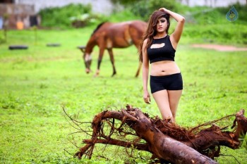 Sony Charishta Latest Photos - 1 of 5