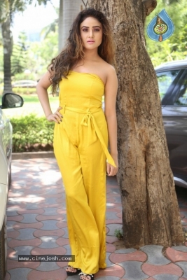 Sony Cherista New Pics - 6 of 9
