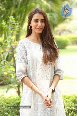 Sophia Singh Photos - 12 of 21