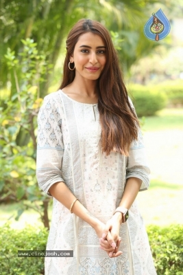 Sophia Singh Photos - 17 of 21