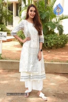 Sophia Singh Photos - 18 of 21