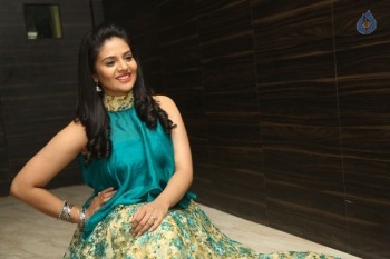 Sreemukhi Photos - 44 of 60