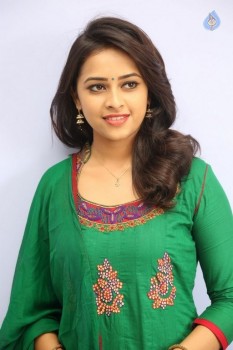 Sri Divya Latest Gallery - 10 of 33