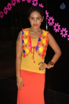 Sri Reddy Pics - 11 of 39