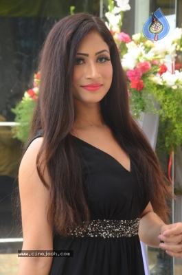 Sufi Khan Photos - 7 of 21