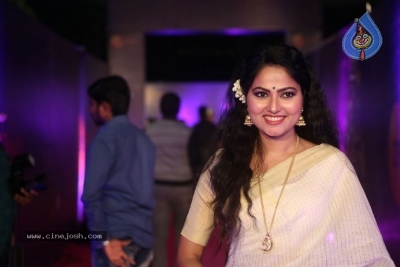 Suhasini At Zee Apsara Awards - 9 of 33