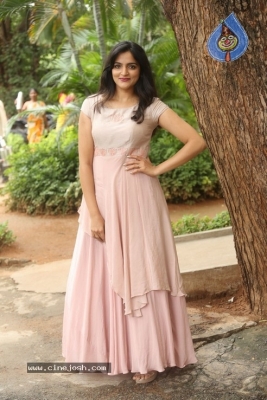 Sukruthi Wagle Stills - 4 of 21