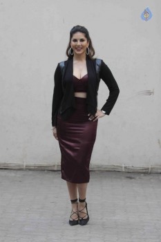 Sunny Leone Latest Photos - 19 of 20