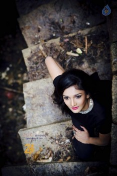 Surabhi Santhosh Photos - 1 of 14