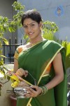 Suvasiga Tamil Actress Stills - 17 of 26