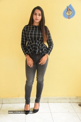 Swathi Deekshith Stills - 30 of 40