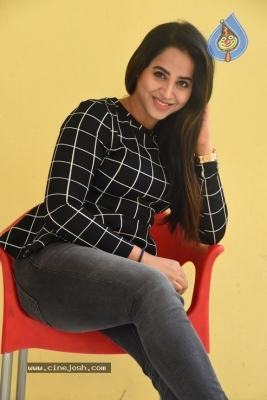 Swathi Deekshith Stills - 27 of 40