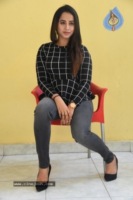 Swathi Deekshith Stills - 32 of 40
