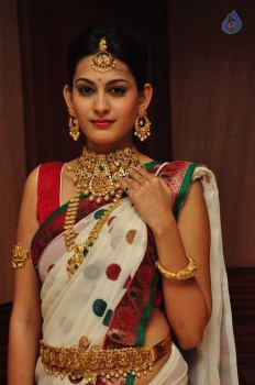 Swetha Jadhav New Photos - 17 of 19