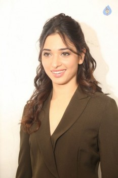 Tamanna at Oopiri Press Meet - 14 of 38