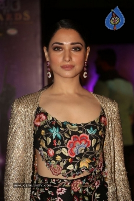 Tamanna at Zee Apsara Awards - 8 of 42