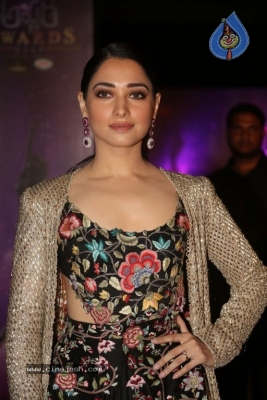 Tamanna at Zee Apsara Awards - 15 of 42