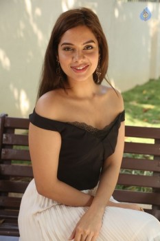 Tanya Hope Photos - 42 of 59