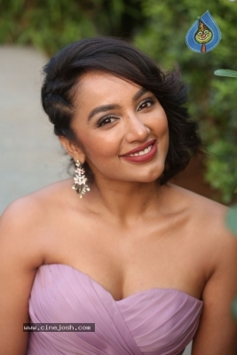 Tejaswi Mandava Photos - 9 of 21