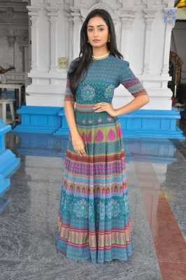 Tridha Choudhury Photos - 9 of 21