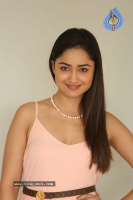 Tridha Choudhury Photos - 10 of 21