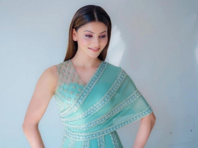 Urvashi Rautela Photos - 5 of 5