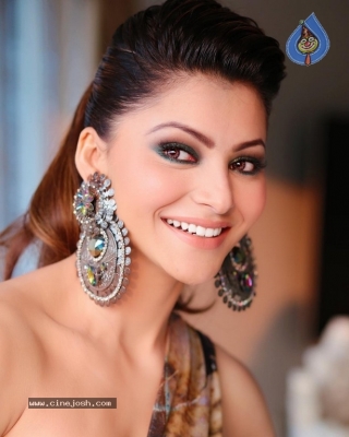 Urvashi Rautela Photos - 12 of 37