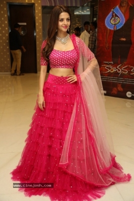 Vedhika New Images - 18 of 21