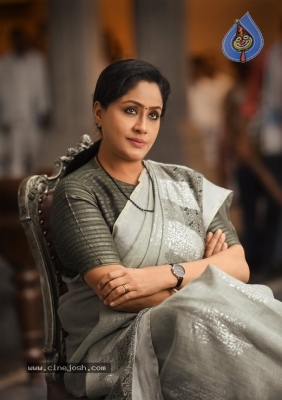 Vijayashanti Look From Sarileru Neekevvaru - 3 of 7