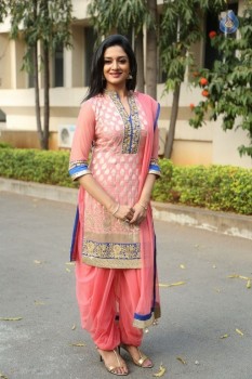 Vimala Raman Latest Gallery - 18 of 69