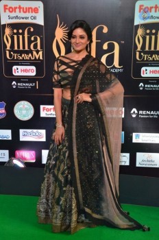 Vimala Raman Stills at IIFA 2017 - 24 of 30