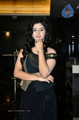 Vishnu Priya Gallery - 10 of 20