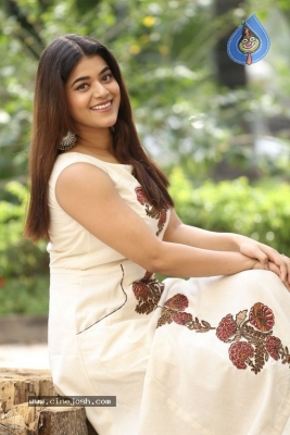 Yamini Bhaskar Latest Photos - 17 of 21