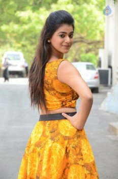 Yamini Bhaskar New Pics - 8 of 34