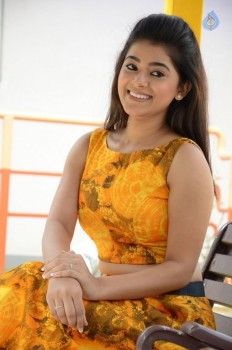 Yamini Bhaskar New Pics - 19 of 34