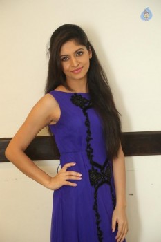 Zahida Sam Images - 18 of 38