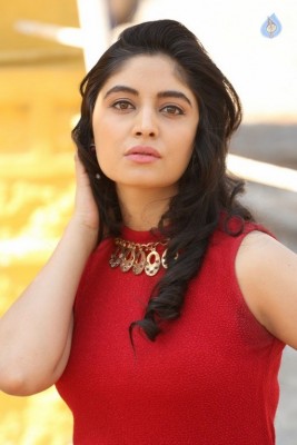 Zahida Sam Photos - 16 of 41