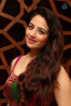 Zoya Afroz Photos - 3 of 32
