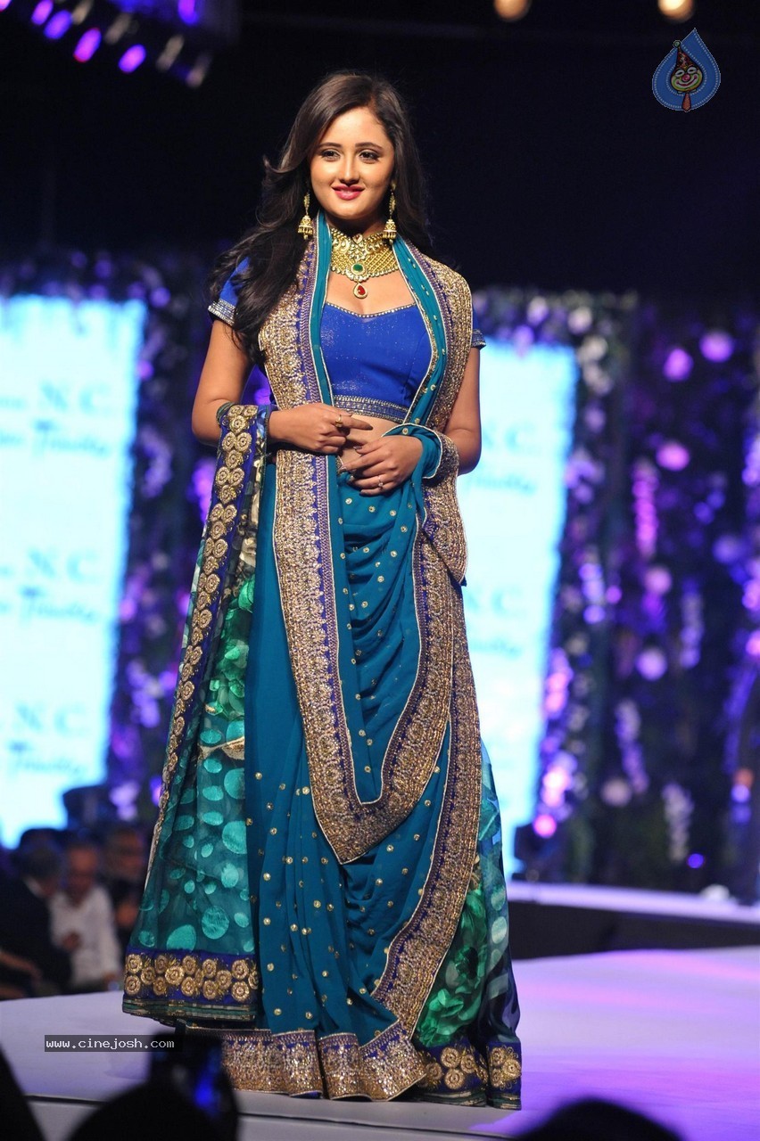 10th Annual Caring with Style Fashion Show - 39 / 141 photos