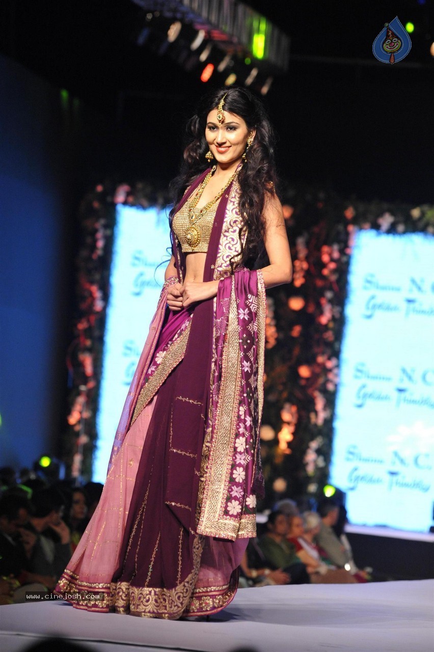 10th Annual Caring with Style Fashion Show - 40 / 141 photos