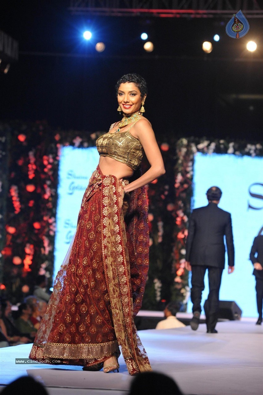 10th Annual Caring with Style Fashion Show - 61 / 141 photos