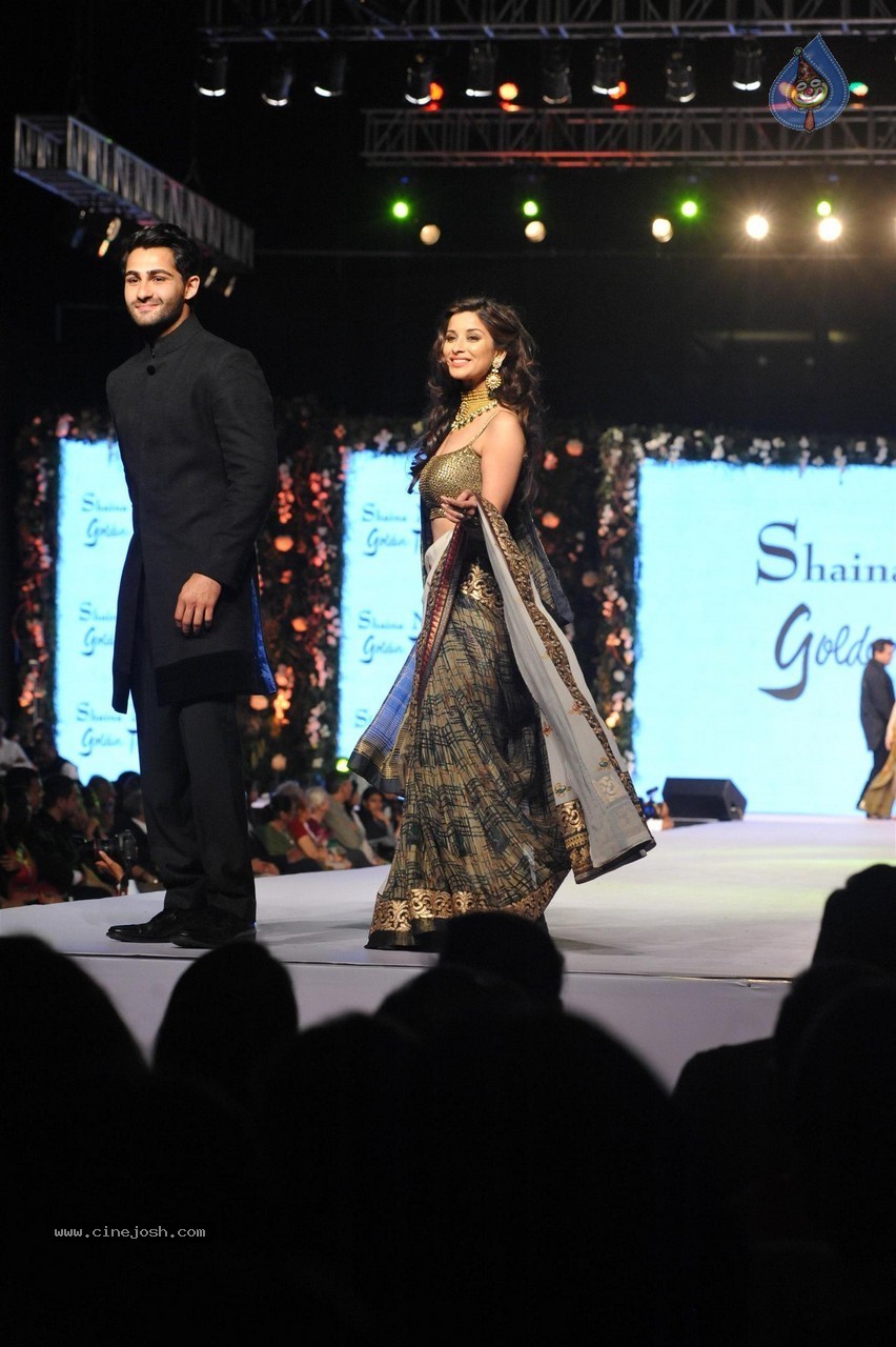 10th Annual Caring with Style Fashion Show - 92 / 141 photos