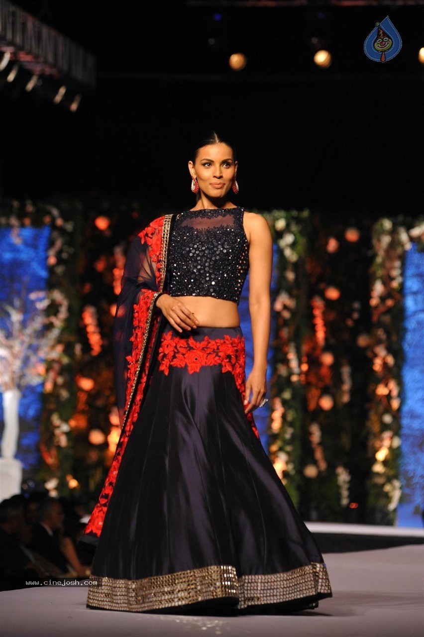 10th Annual Caring with Style Fashion Show - 102 / 141 photos