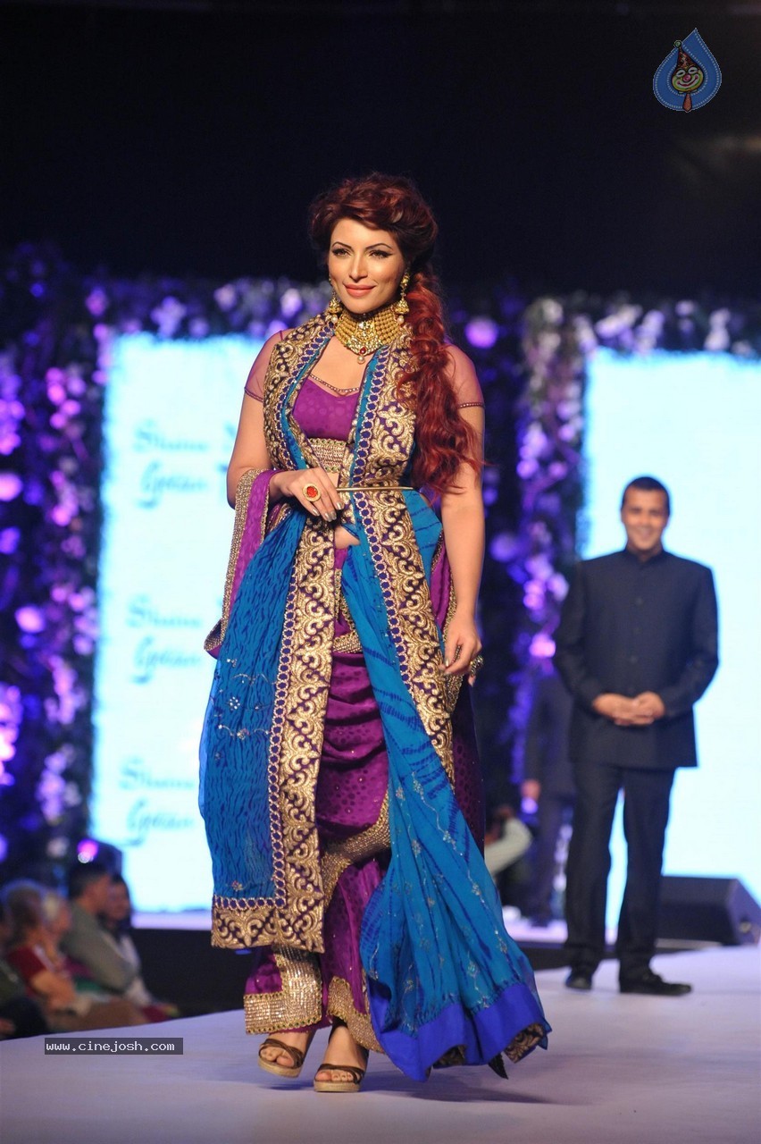 10th Annual Caring with Style Fashion Show - 115 / 141 photos