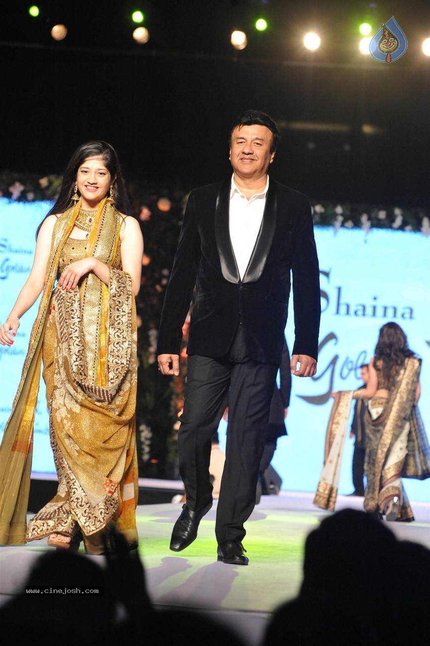 10th Annual Caring with Style Fashion Show - 124 / 141 photos