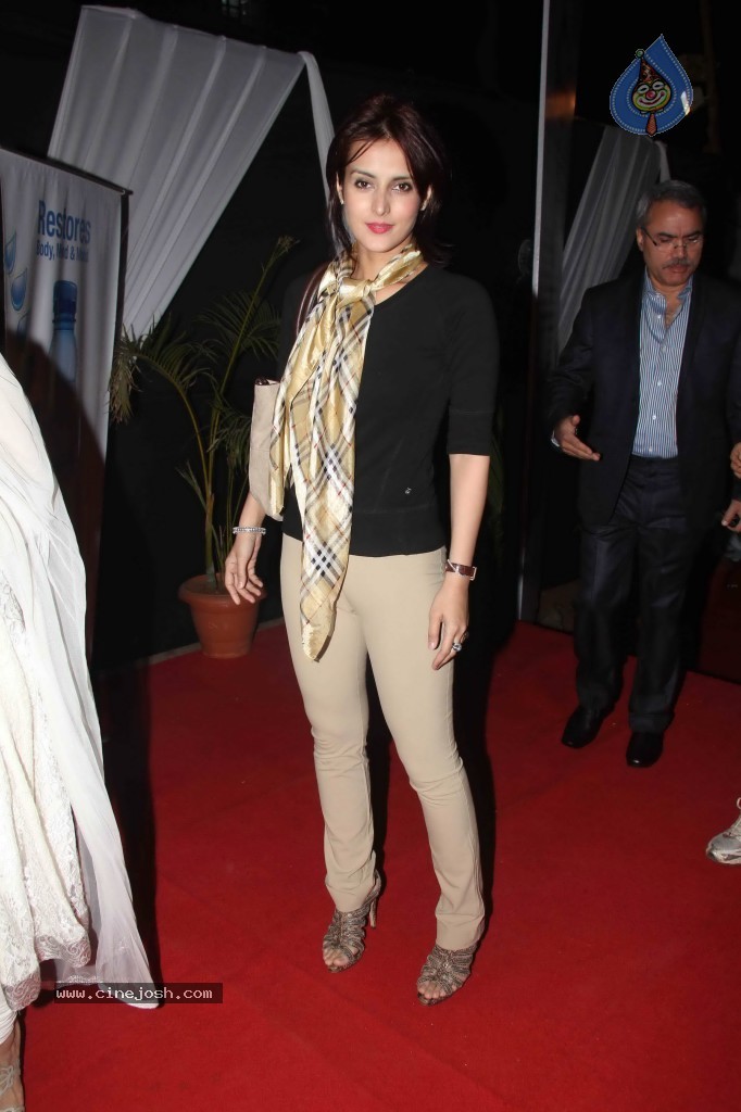 11th Annual Kelvinator Gr8 Awards - 83 / 145 photos